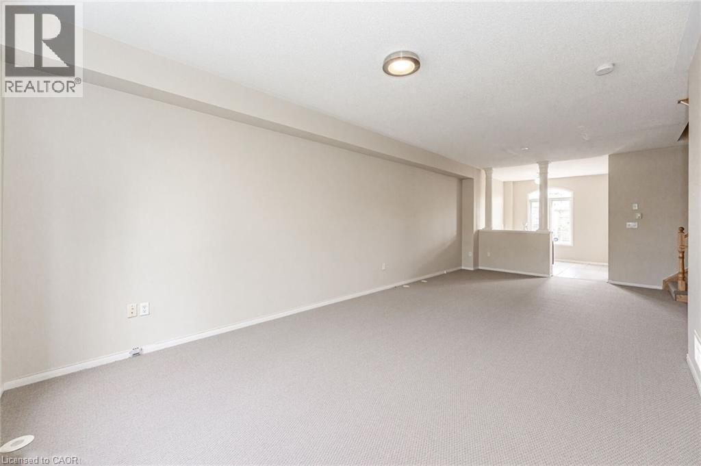 2367 SUTTON Drive, Burlington, Ontario, L7L6Y6 — Photo 11