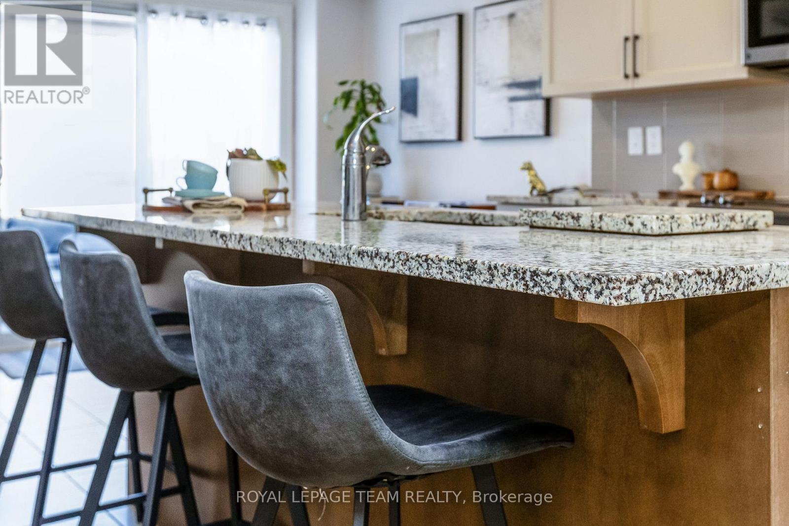 121 WOODHURST CRESCENT, Ottawa, Ontario, K2S0T4 — Photo 10