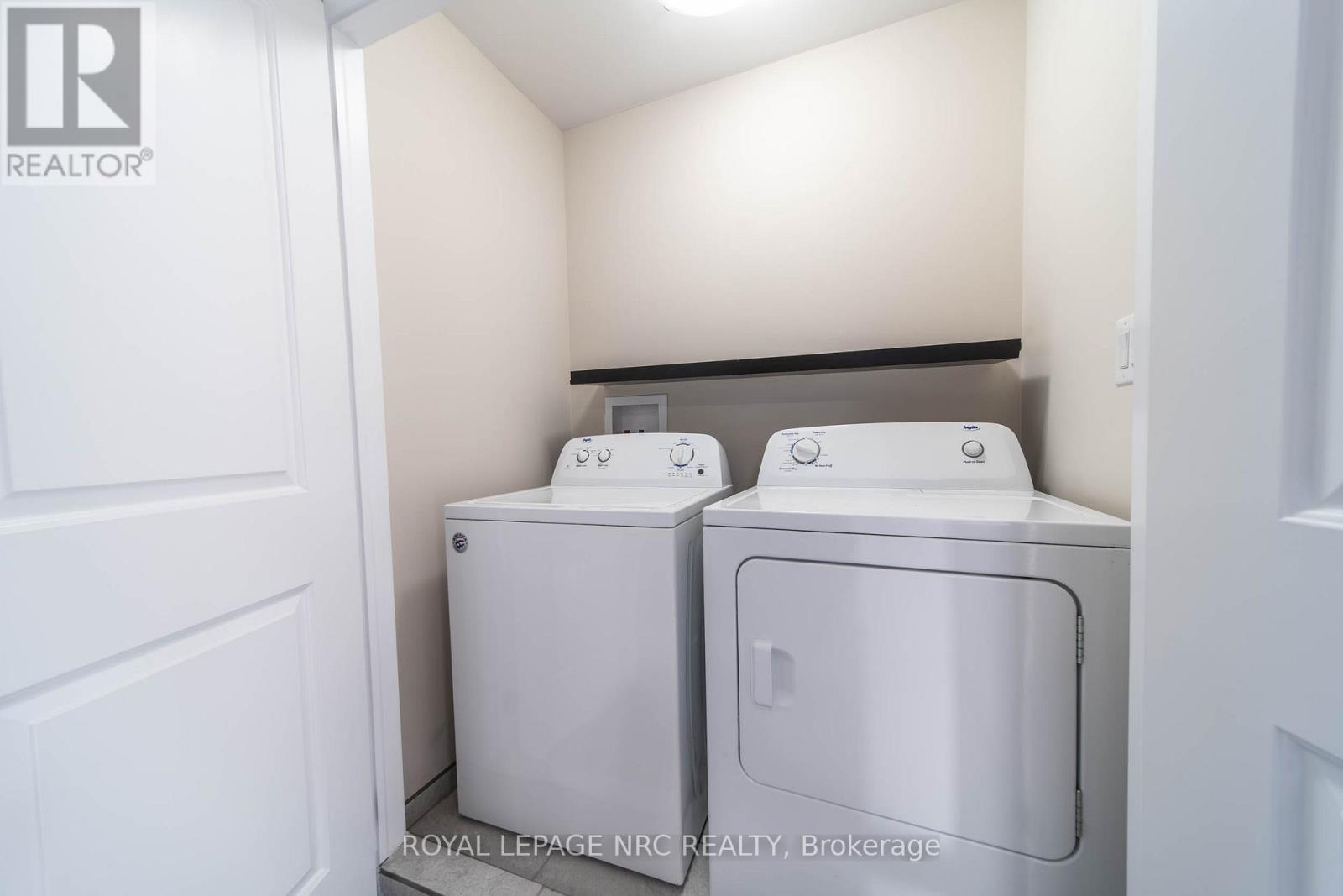 1 SPARKLE DRIVE, Thorold (Rolling Meadows), Ontario, L0S1A0 — Photo 22