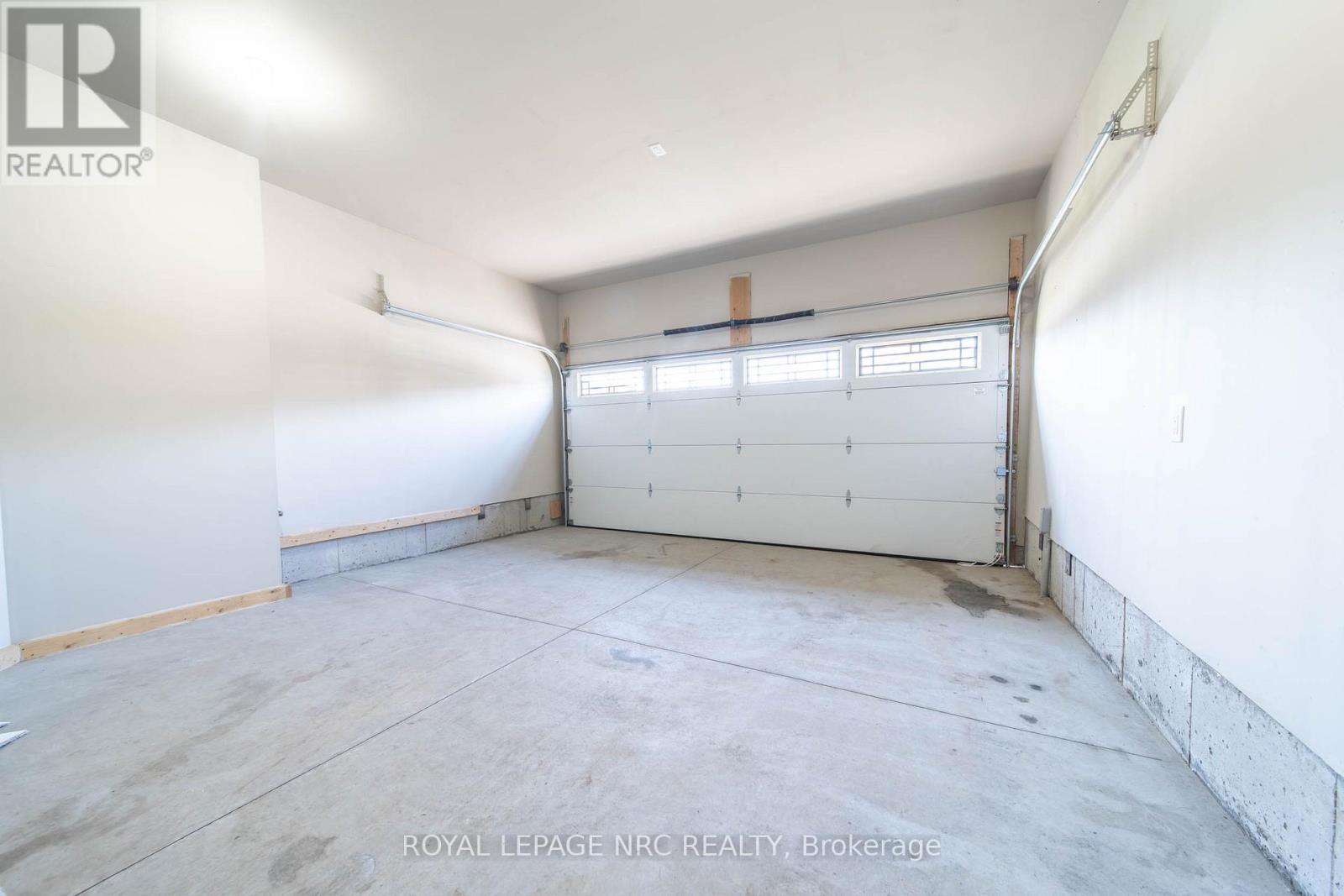 1 SPARKLE DRIVE, Thorold (Rolling Meadows), Ontario, L0S1A0 — Photo 7