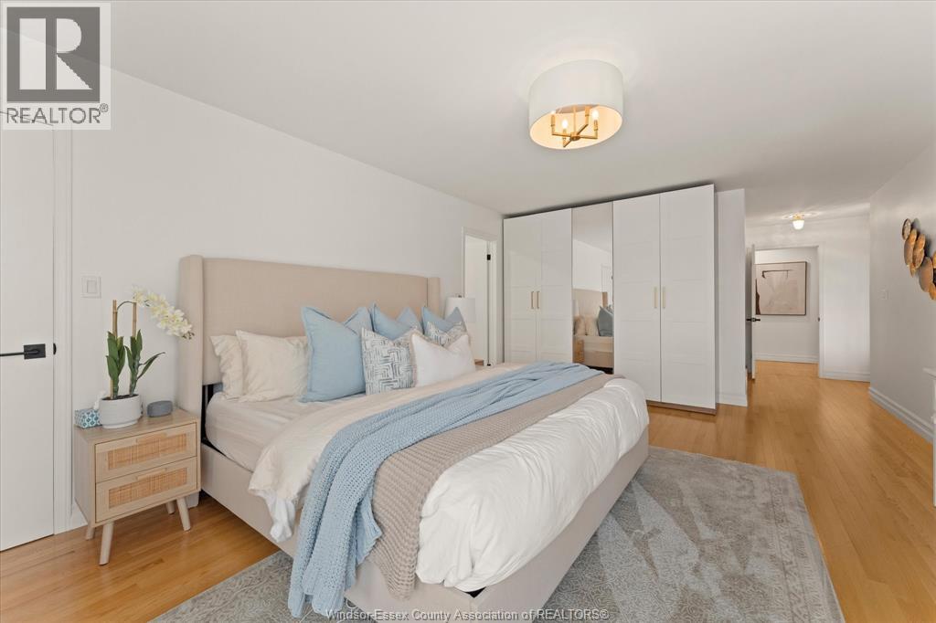 3480 Ouellette, Windsor, Ontario, N9E3L9 — Photo 19