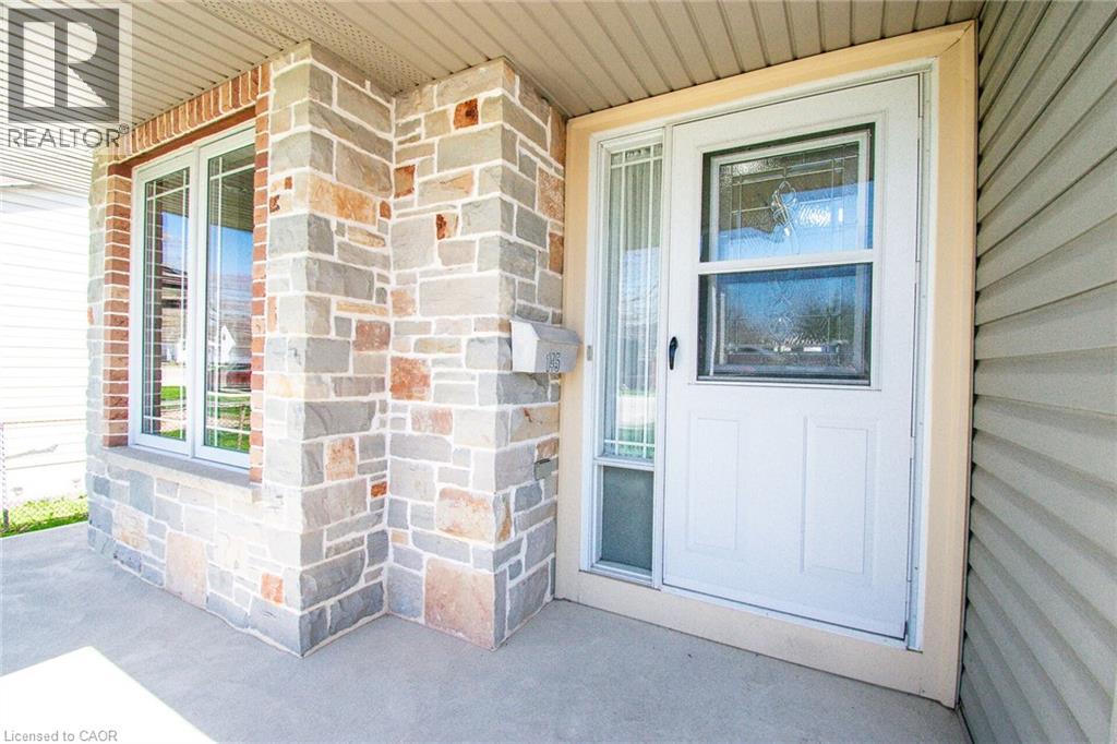 145 FAIRVIEW Avenue E, Dunnville, Ontario, N1A1B2 — Photo 5