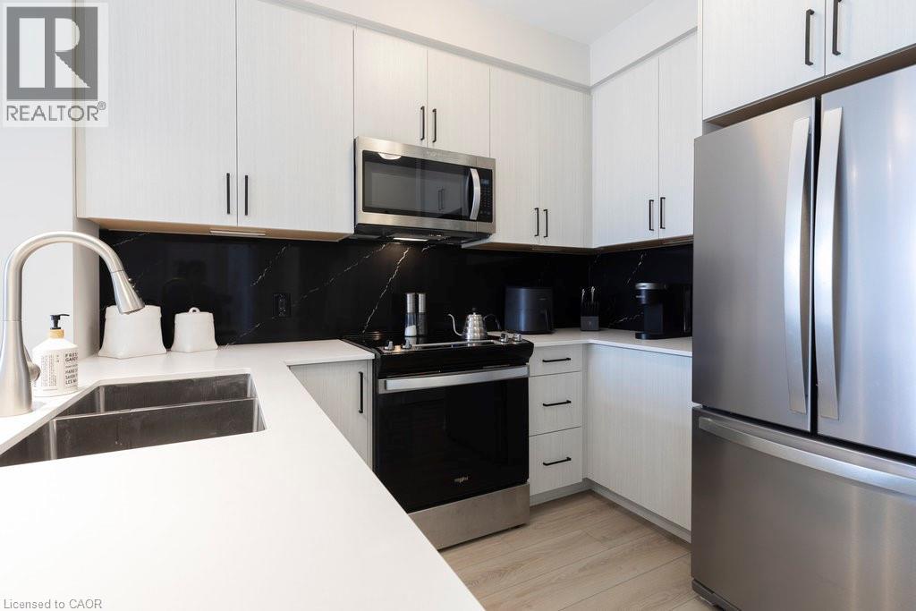 120 SPRINGVALLEY Crescent Unit# 208, Hamilton, Ontario, L9C0G2 — Photo 25