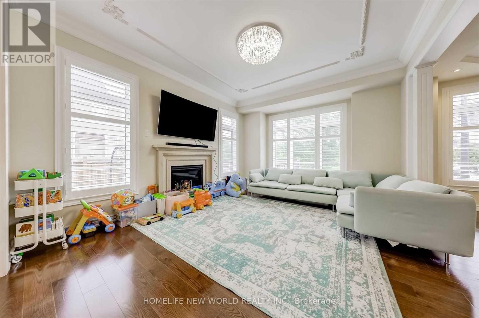 48 ROY HARPER AVENUE, Aurora, Ontario, L4G0V4 — Photo 10