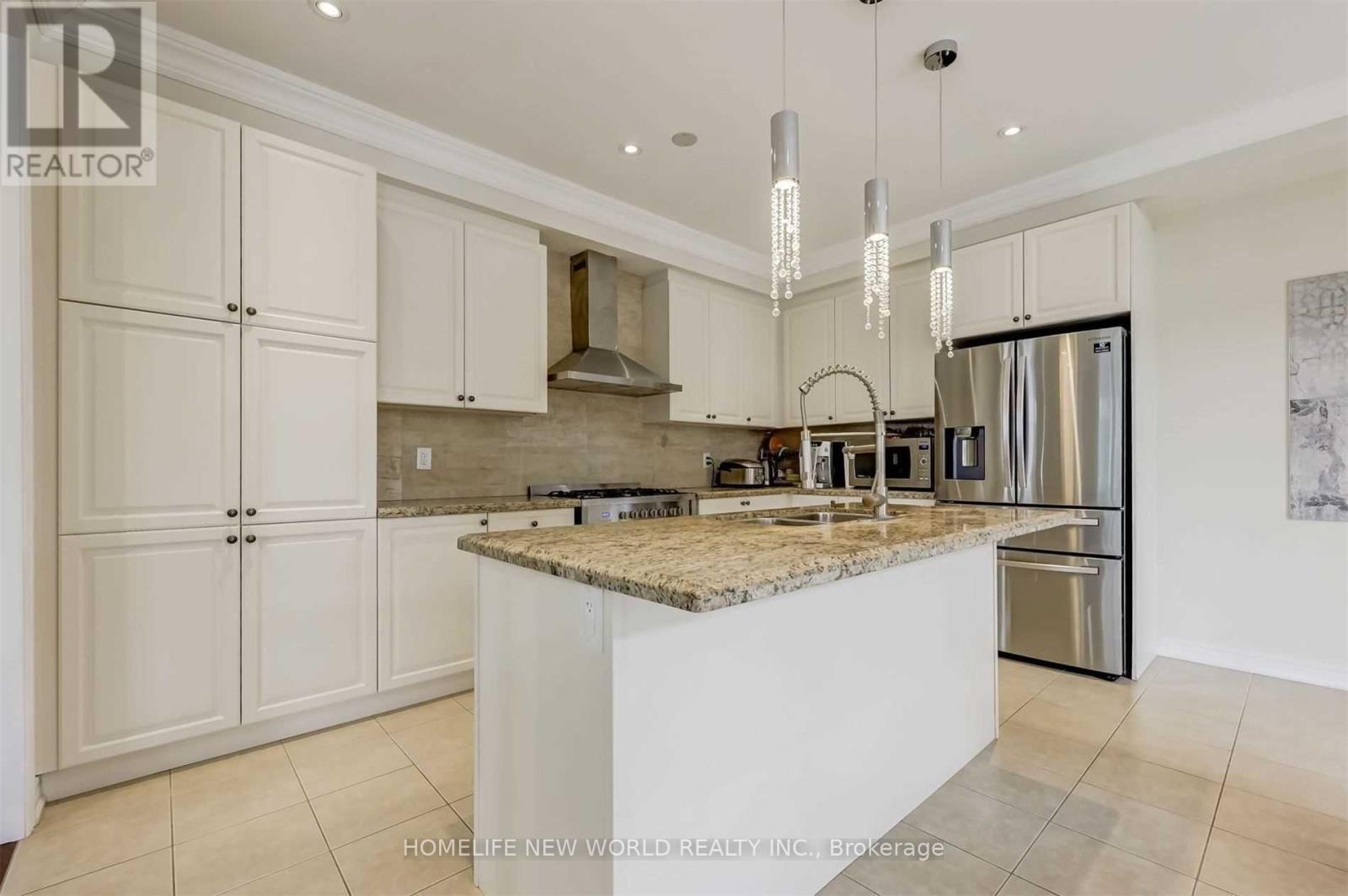 48 ROY HARPER AVENUE, Aurora, Ontario, L4G0V4 — Photo 13