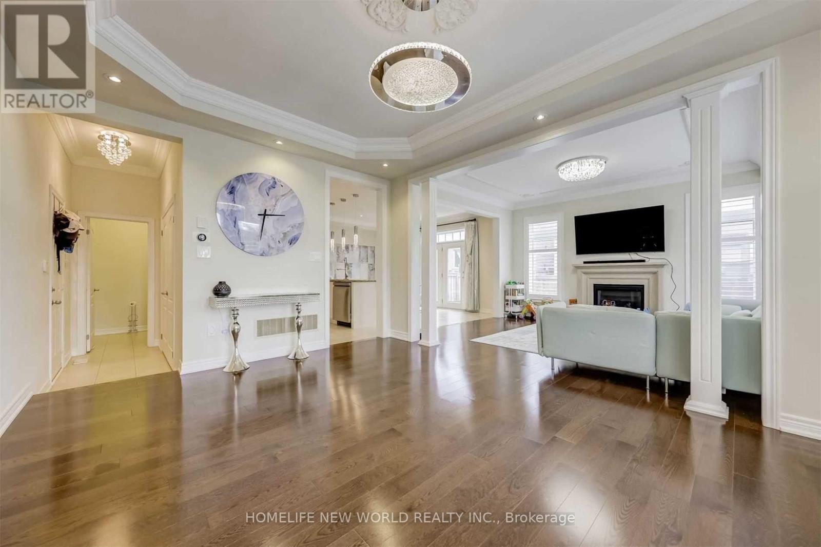 48 ROY HARPER AVENUE, Aurora, Ontario, L4G0V4 — Photo 8