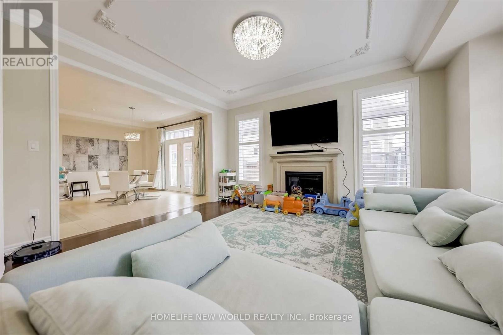 48 ROY HARPER AVENUE, Aurora, Ontario, L4G0V4 — Photo 9