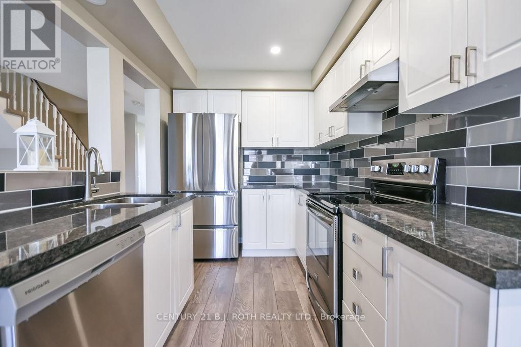 92 CUNNINGHAM DRIVE, Barrie (Ardagh), Ontario, L4N8L5 — Photo 10