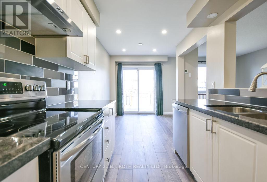 92 CUNNINGHAM DRIVE, Barrie (Ardagh), Ontario, L4N8L5 — Photo 11