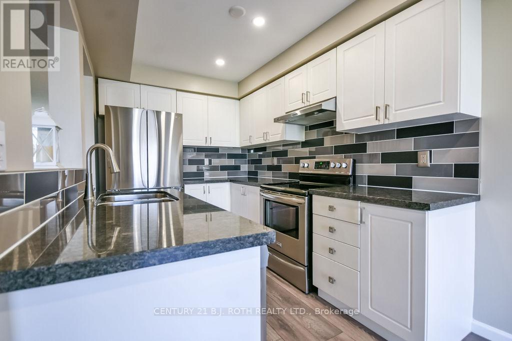 92 CUNNINGHAM DRIVE, Barrie (Ardagh), Ontario, L4N8L5 — Photo 9