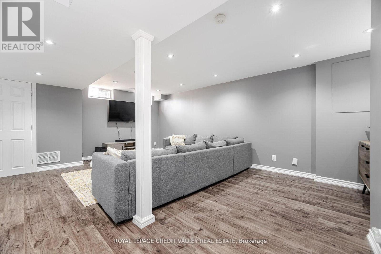 56 VALONIA DRIVE, Brampton (Brampton North), Ontario, L6V4K1 — Photo 30