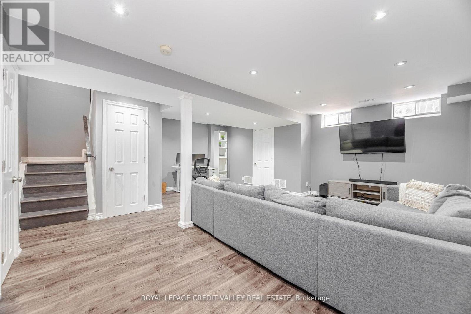 56 VALONIA DRIVE, Brampton (Brampton North), Ontario, L6V4K1 — Photo 31