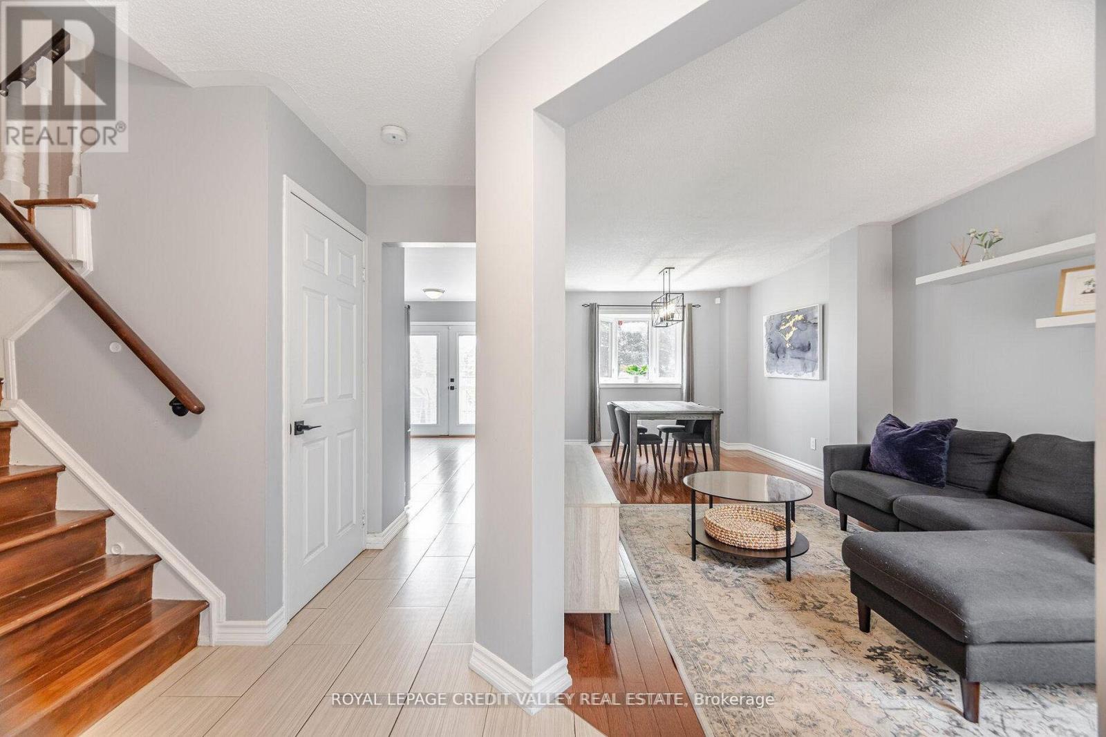 56 VALONIA DRIVE, Brampton (Brampton North), Ontario, L6V4K1 — Photo 7