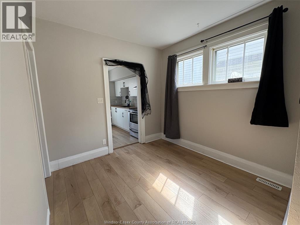 944 MCKAY Unit# MAIN, Windsor, Ontario, N9B2A5 — Photo 13