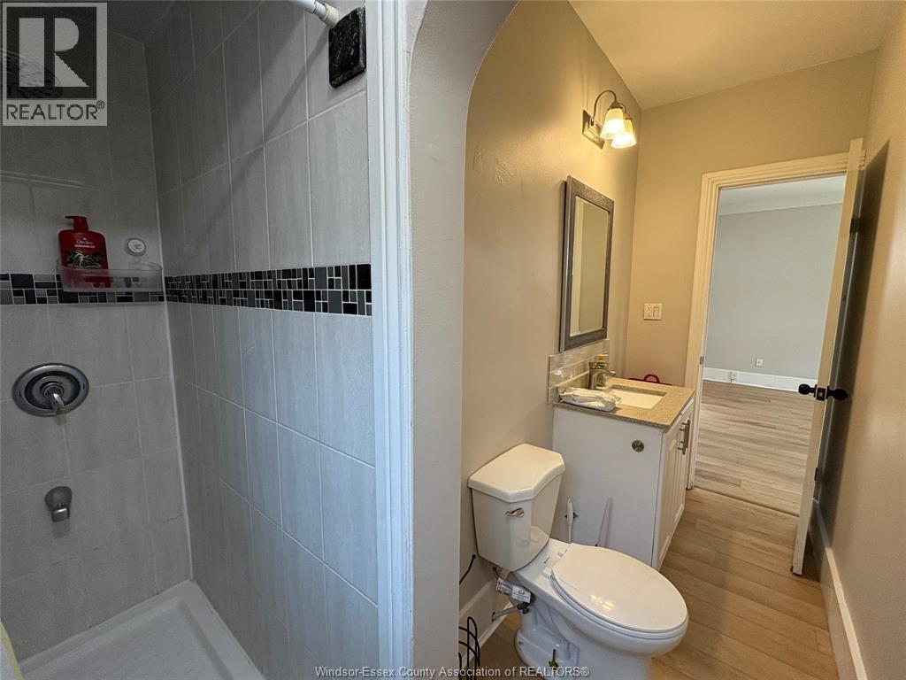 944 MCKAY Unit# MAIN, Windsor, Ontario, N9B2A5 — Photo 14