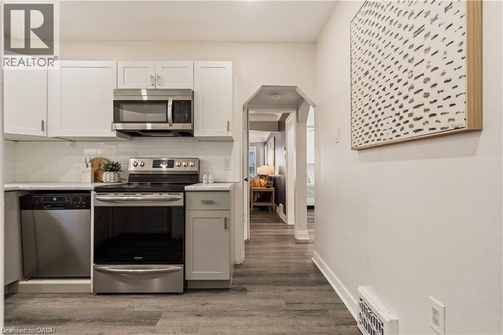 148 HUXLEY Avenue S, Hamilton, Ontario, L8K2R1 — Photo 13