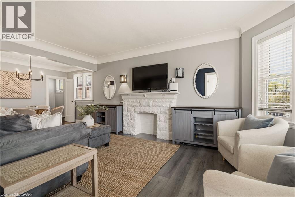 148 HUXLEY Avenue S, Hamilton, Ontario, L8K2R1 — Photo 4