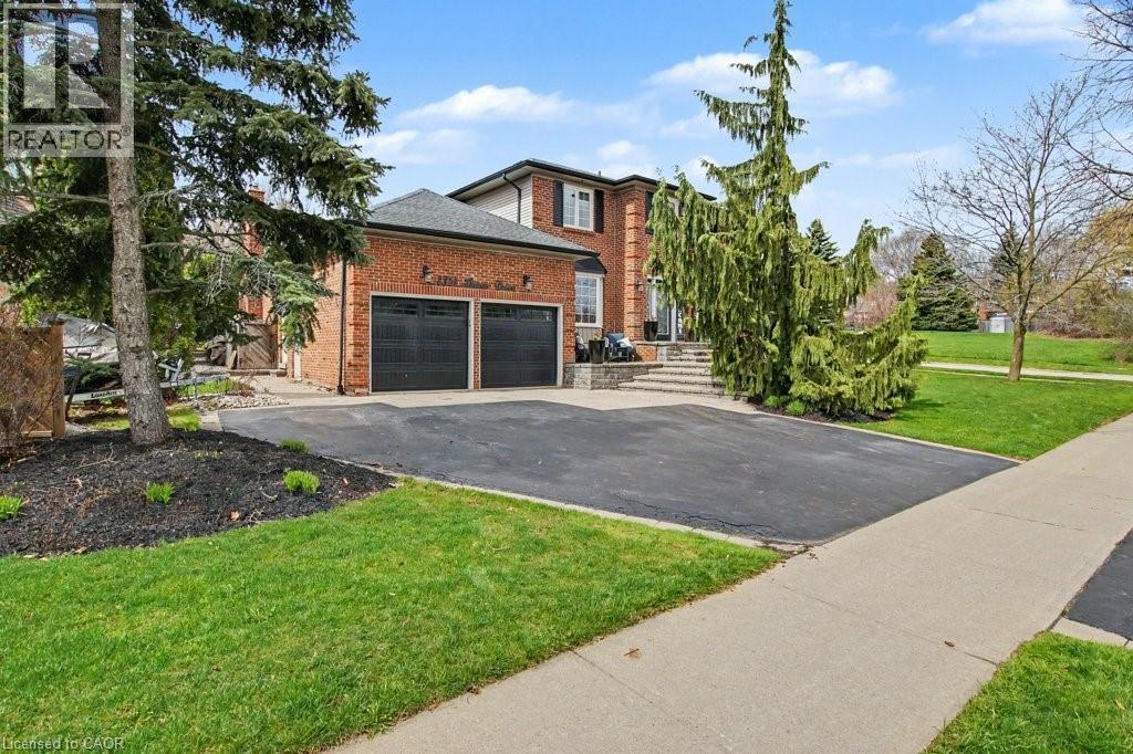 2324 HOMER Drive, Burlington, Ontario, L7P4V4 — Photo 2