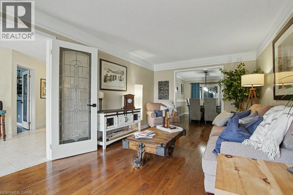 2324 HOMER Drive, Burlington, Ontario, L7P4V4 — Photo 6