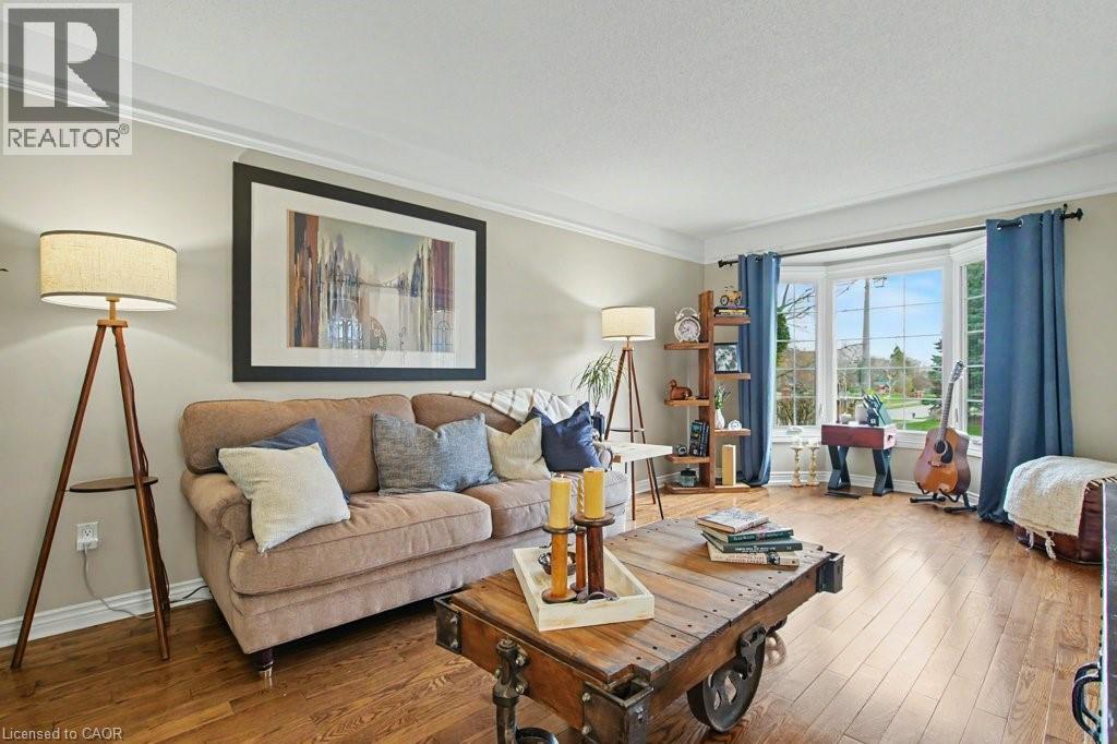 2324 HOMER Drive, Burlington, Ontario, L7P4V4 — Photo 7