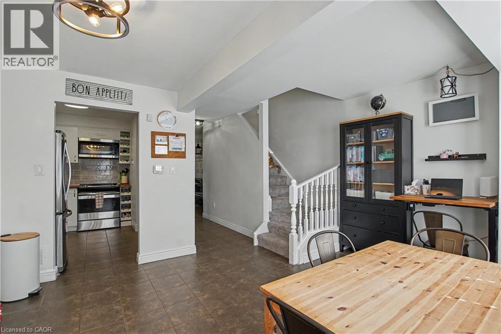 10 HOLBORN Court Unit# 49, Kitchener, Ontario, N2A3Y9 — Photo 12