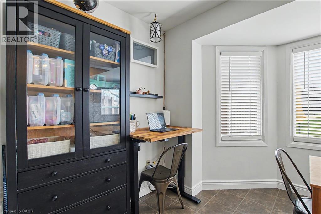 10 HOLBORN Court Unit# 49, Kitchener, Ontario, N2A3Y9 — Photo 13