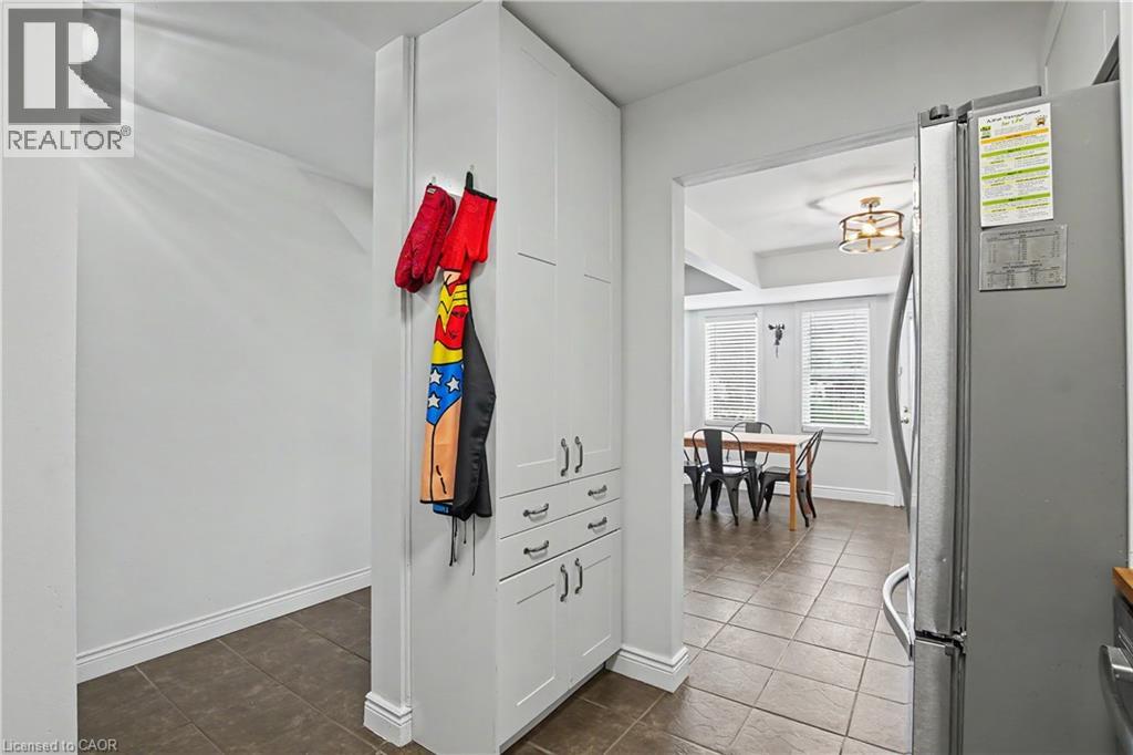 10 HOLBORN Court Unit# 49, Kitchener, Ontario, N2A3Y9 — Photo 8