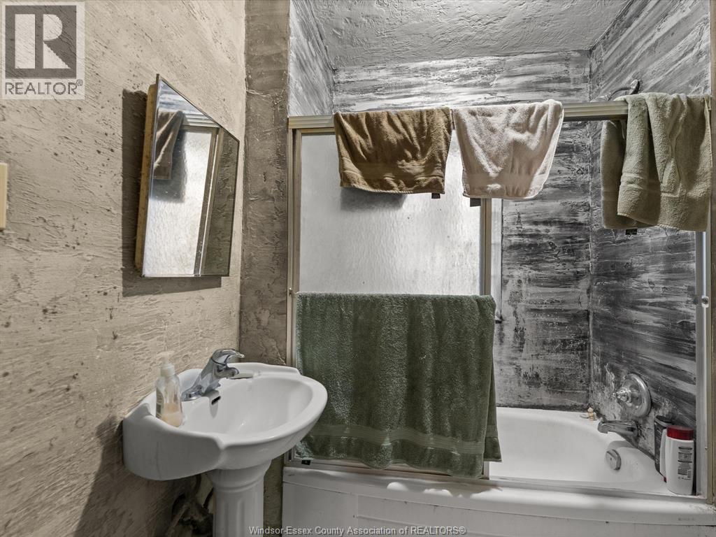 1560-1562 DOUGALL AVENUE, Windsor, Ontario, N8X1S1 — Photo 12