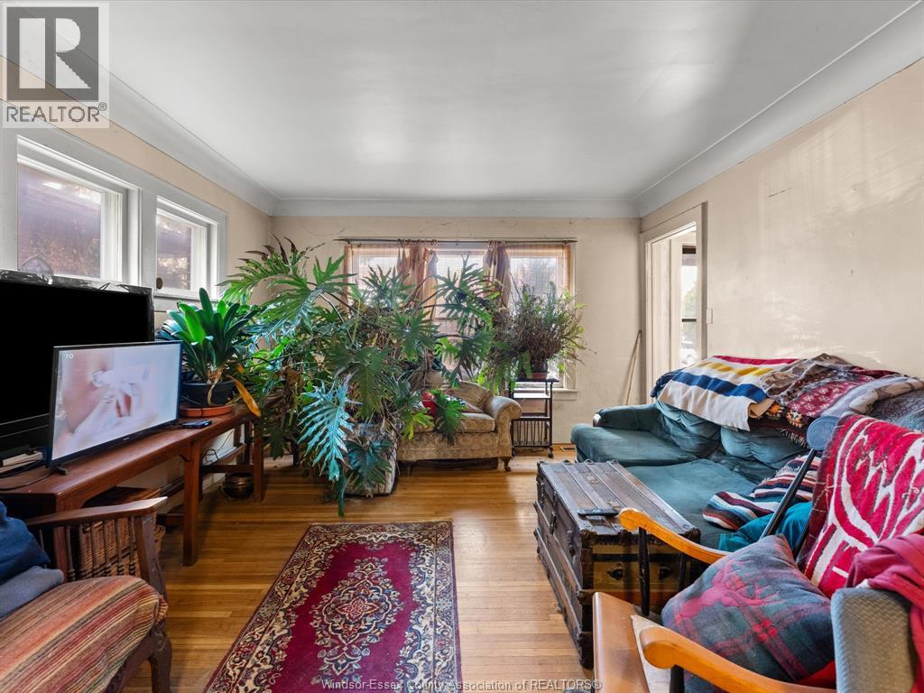 1560-1562 DOUGALL AVENUE, Windsor, Ontario, N8X1S1 — Photo 5