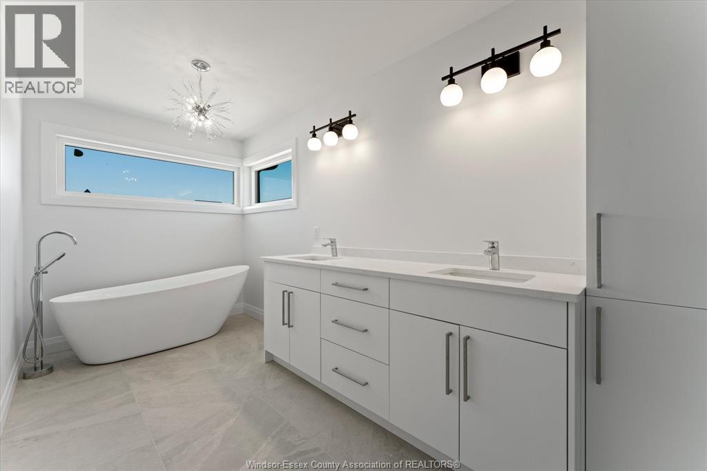 8312 ANNIE, McGregor, Ontario, N0R1J0 — Photo 14