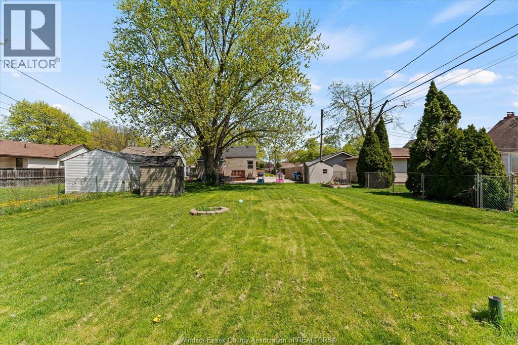 2383 ELSMERE, Windsor, Ontario, N8W2C9 — Photo 19
