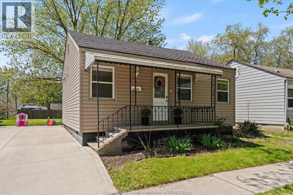 2383 ELSMERE, Windsor, Ontario, N8W2C9 — Photo 3