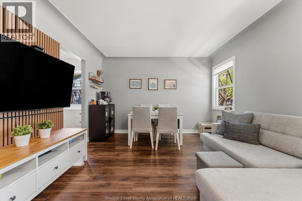 2383 ELSMERE, Windsor, Ontario, N8W2C9 — Photo 9