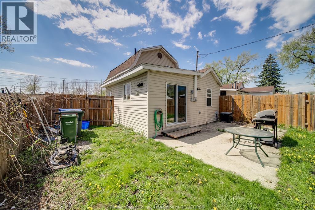 2210 JANETTE, Windsor, Ontario, N8X1Z8 — Photo 26