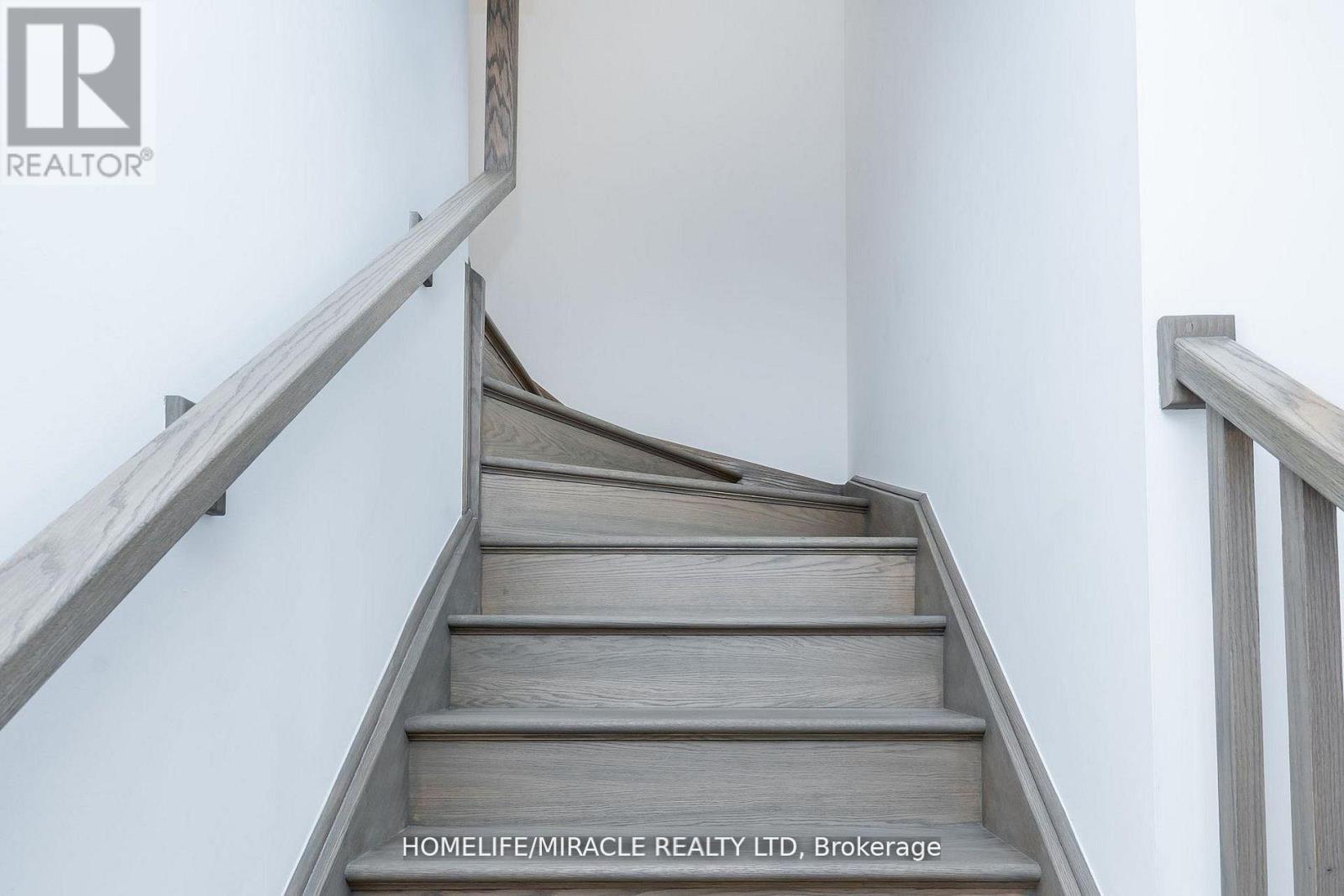 825 - 4263 FOURTH AVENUE, Niagara Falls (Downtown), Ontario, L2E0C2 — Photo 12