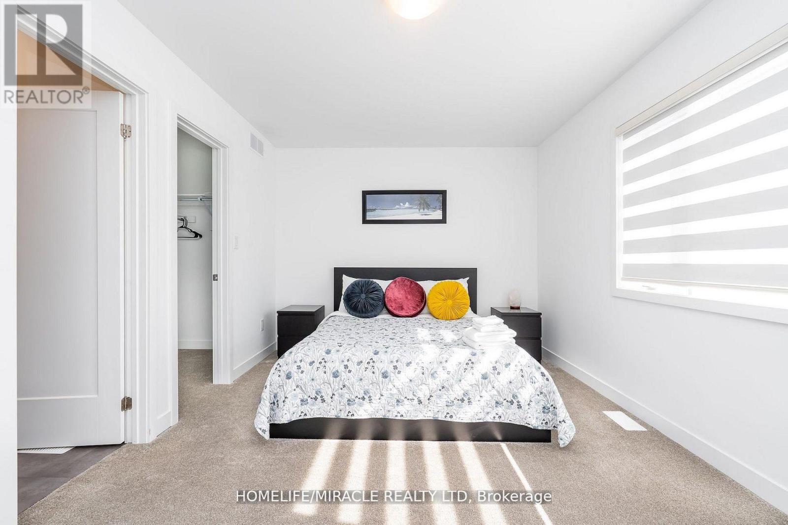 825 - 4263 FOURTH AVENUE, Niagara Falls (Downtown), Ontario, L2E0C2 — Photo 14