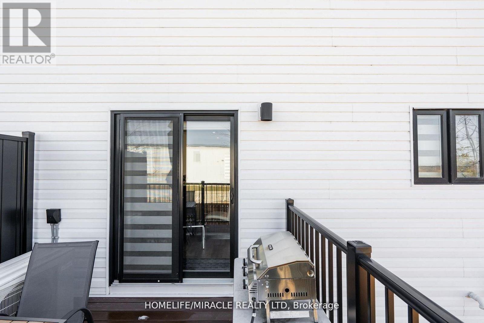 825 - 4263 FOURTH AVENUE, Niagara Falls (Downtown), Ontario, L2E0C2 — Photo 27