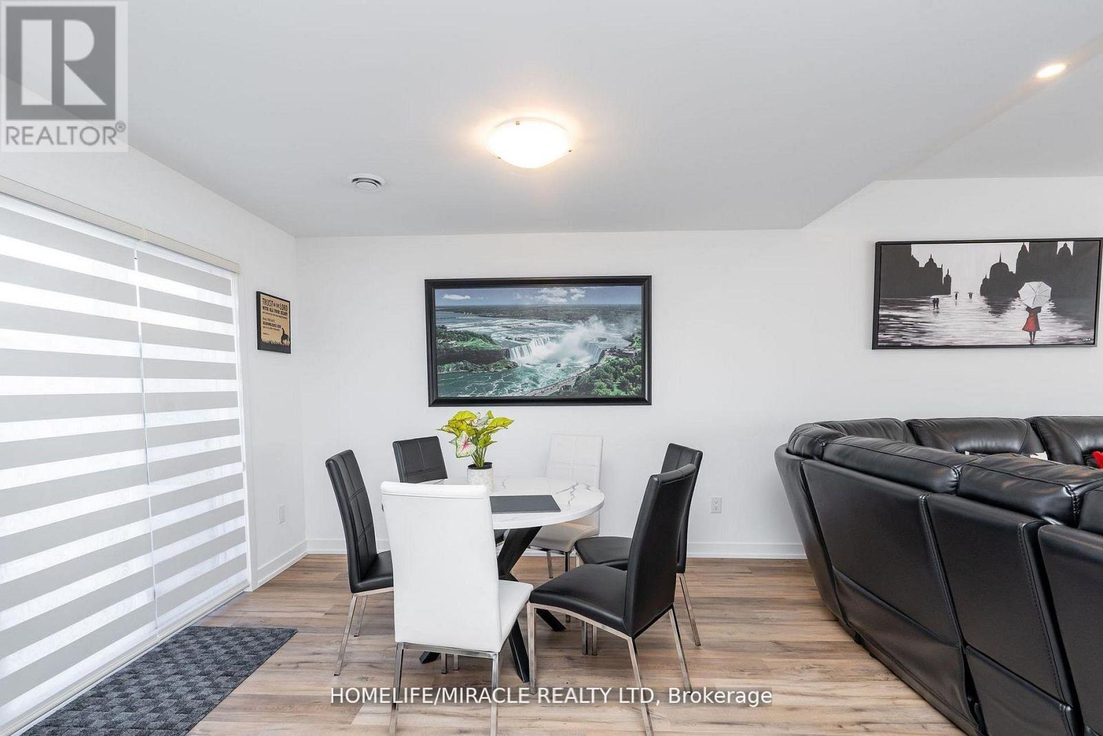 825 - 4263 FOURTH AVENUE, Niagara Falls (Downtown), Ontario, L2E0C2 — Photo 9