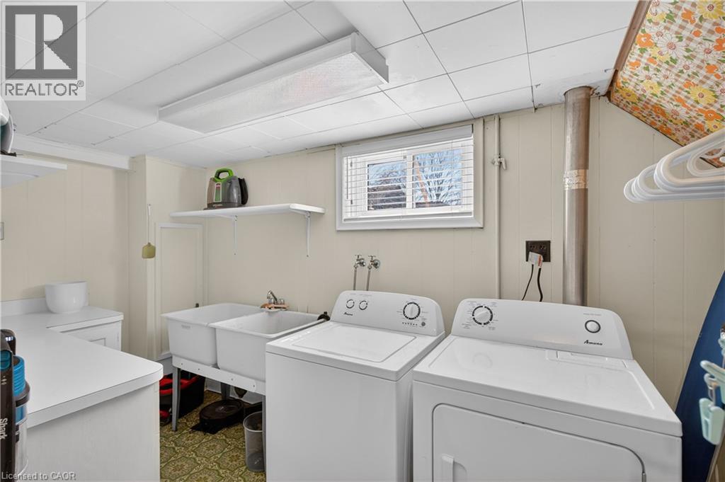 1055 SHEPHERD'S Drive, Burlington, Ontario, L7T3R4 — Photo 29