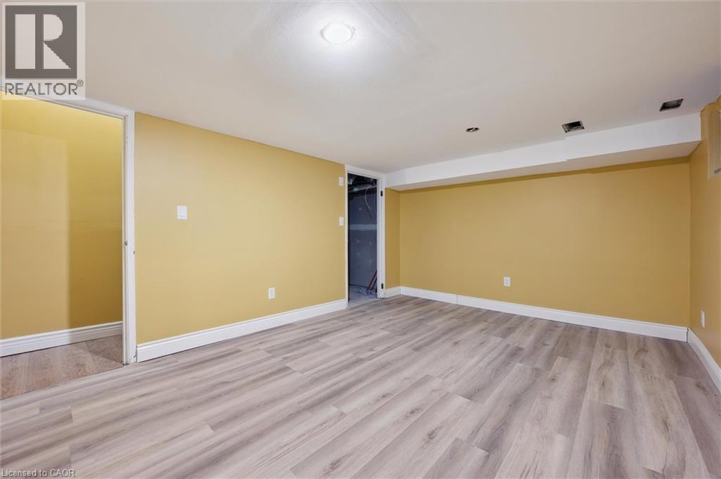 589 BEECHWOOD Drive Unit# 43, Waterloo, Ontario, N2T2K9 — Photo 30