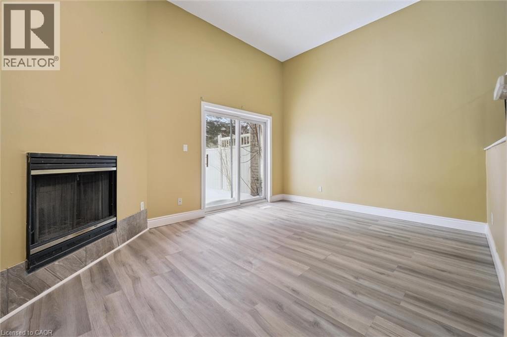 589 BEECHWOOD Drive Unit# 43, Waterloo, Ontario, N2T2K9 — Photo 7