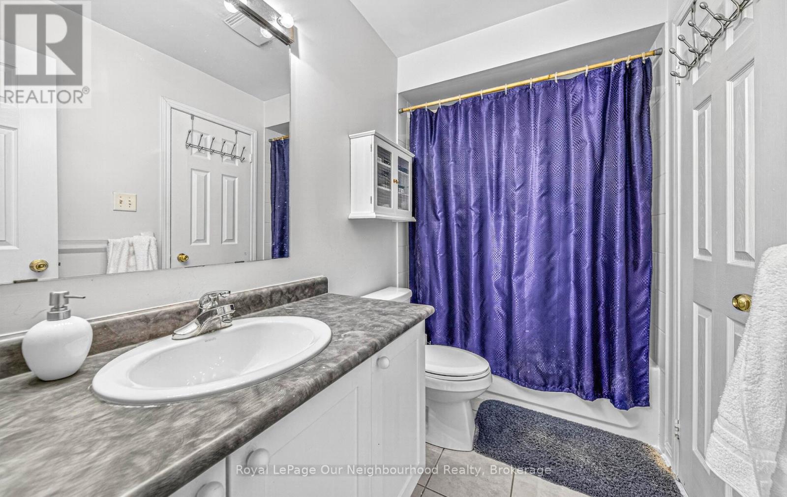 1581 SARASOTA CRESCENT, Oshawa (Samac), Ontario, L1G8G1 — Photo 16