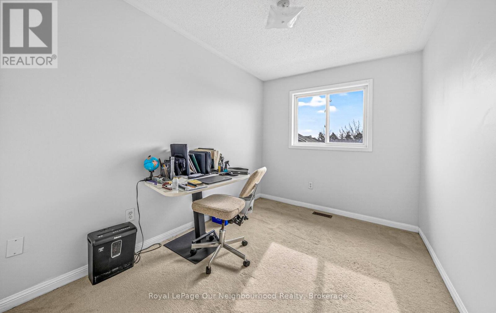 1581 SARASOTA CRESCENT, Oshawa (Samac), Ontario, L1G8G1 — Photo 20