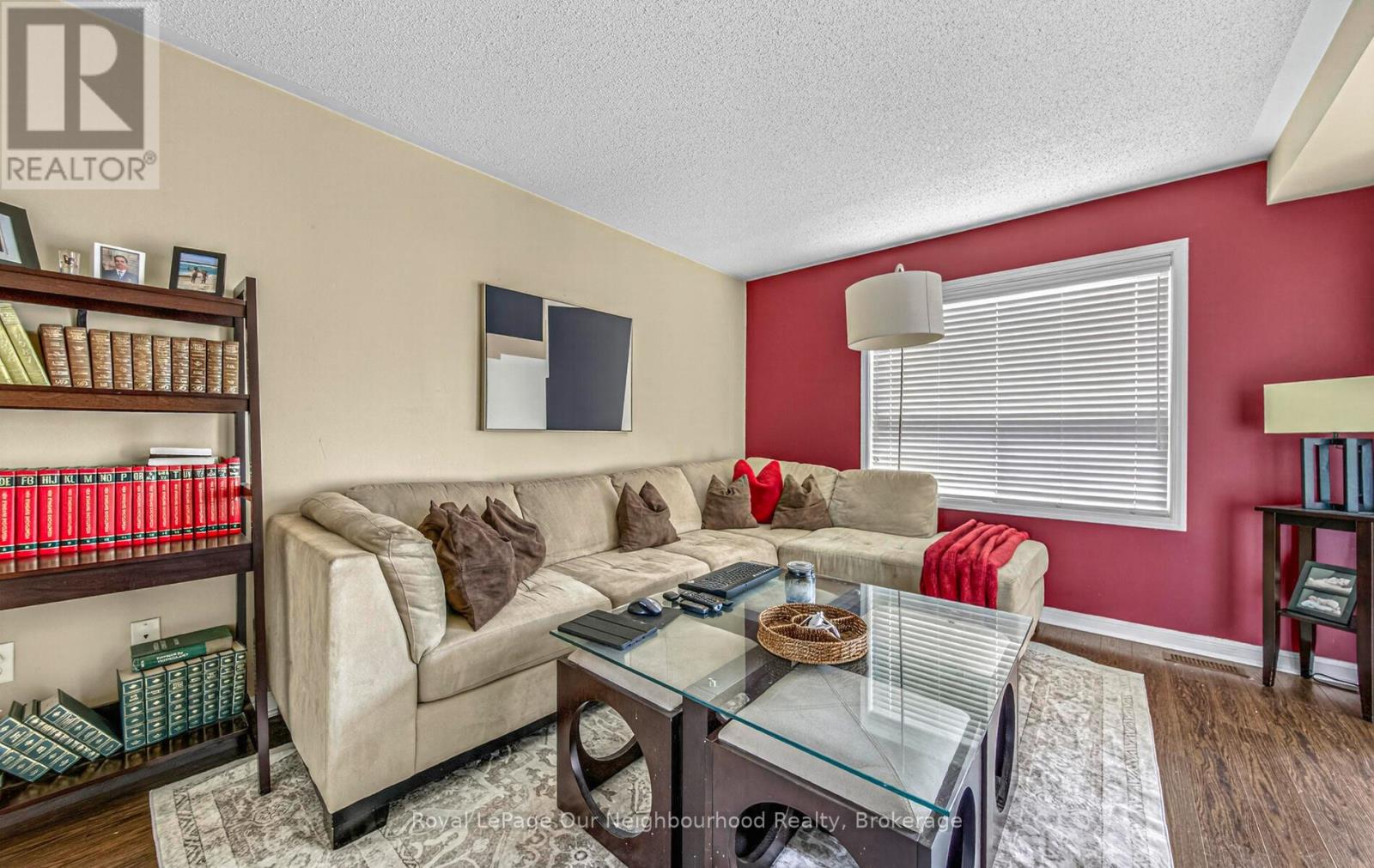 1581 SARASOTA CRESCENT, Oshawa (Samac), Ontario, L1G8G1 — Photo 6
