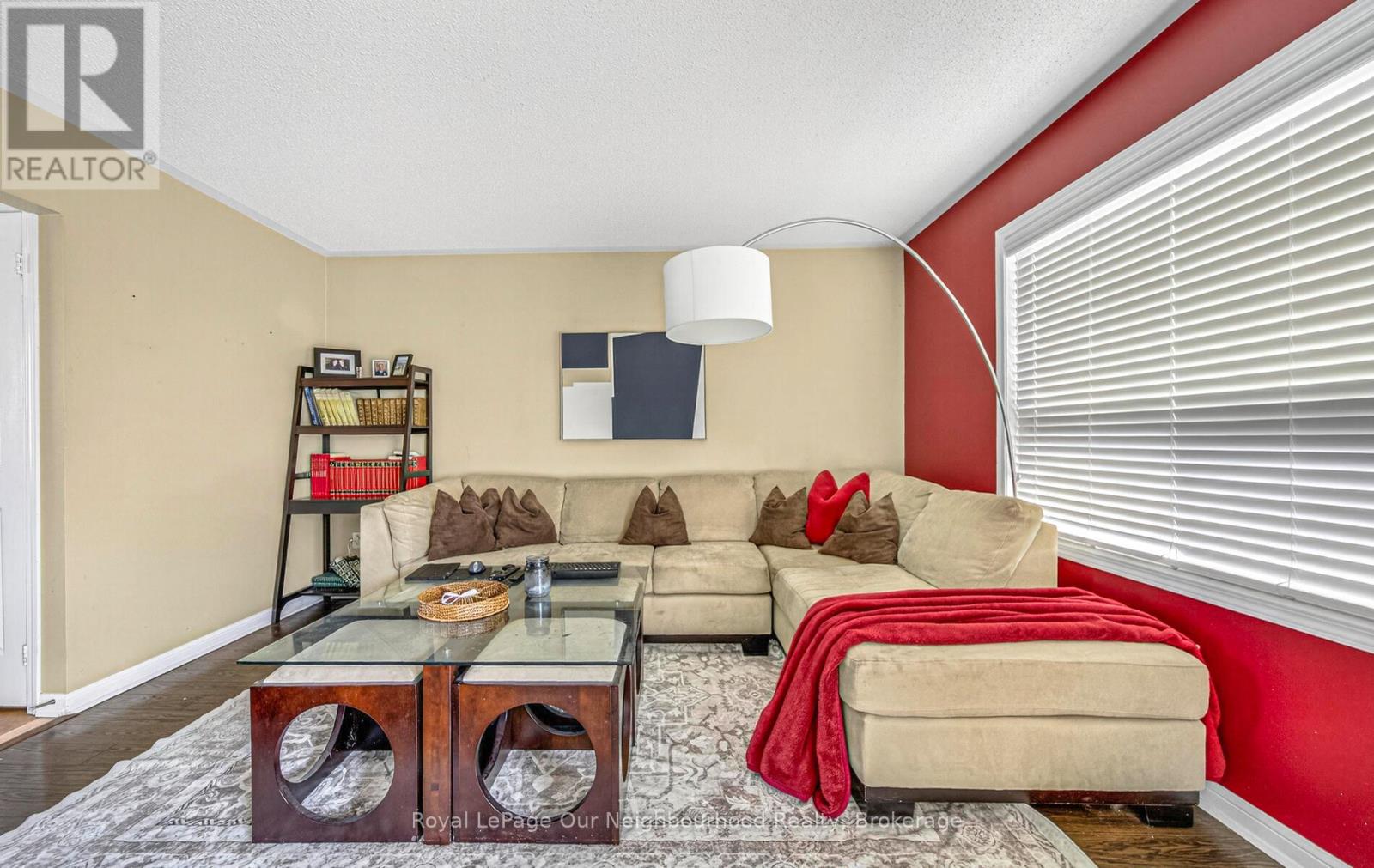 1581 SARASOTA CRESCENT, Oshawa (Samac), Ontario, L1G8G1 — Photo 7