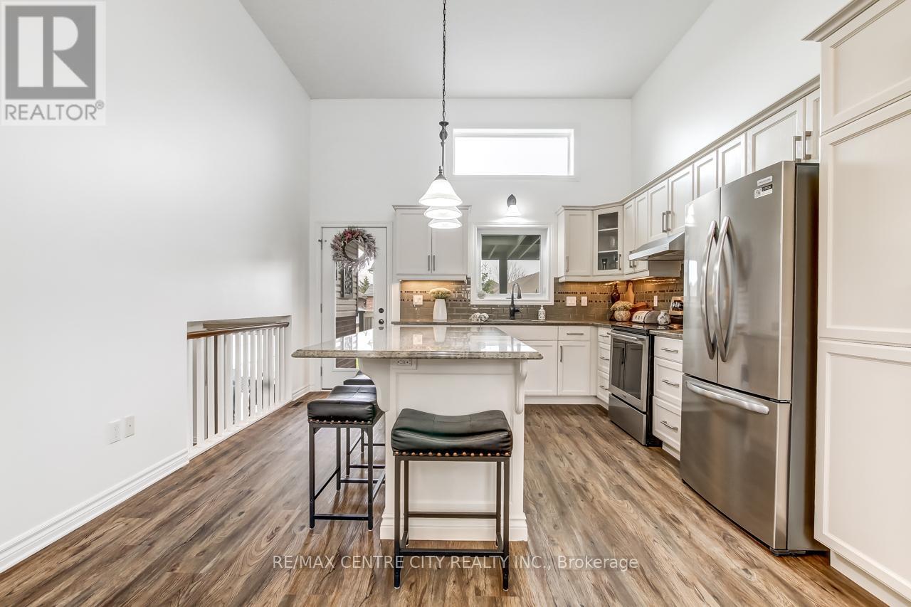 10 CIDER MILL LANE, St. Thomas, Ontario, N5R0C1 — Photo 7