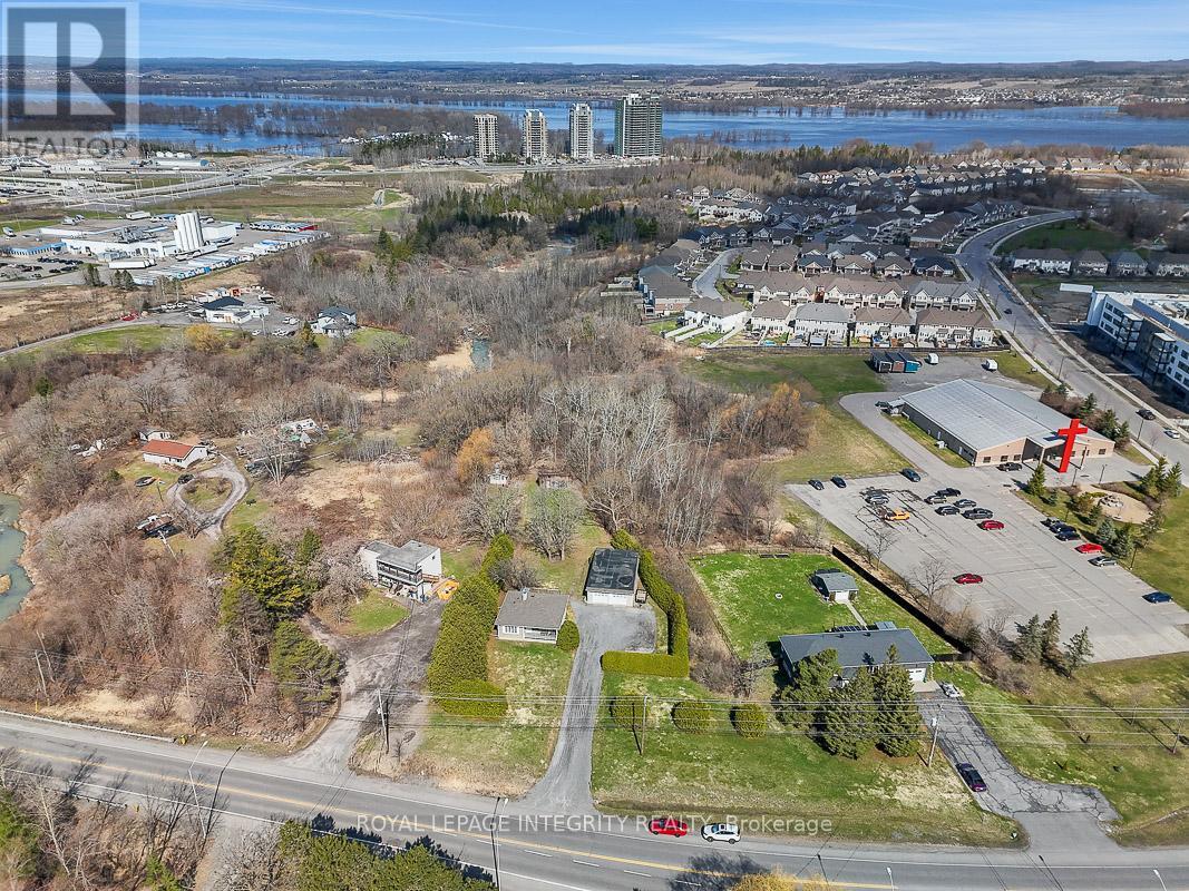 1099 OLD MONTREAL ROAD, Ottawa, Ontario, K4A3N6 — Photo 15