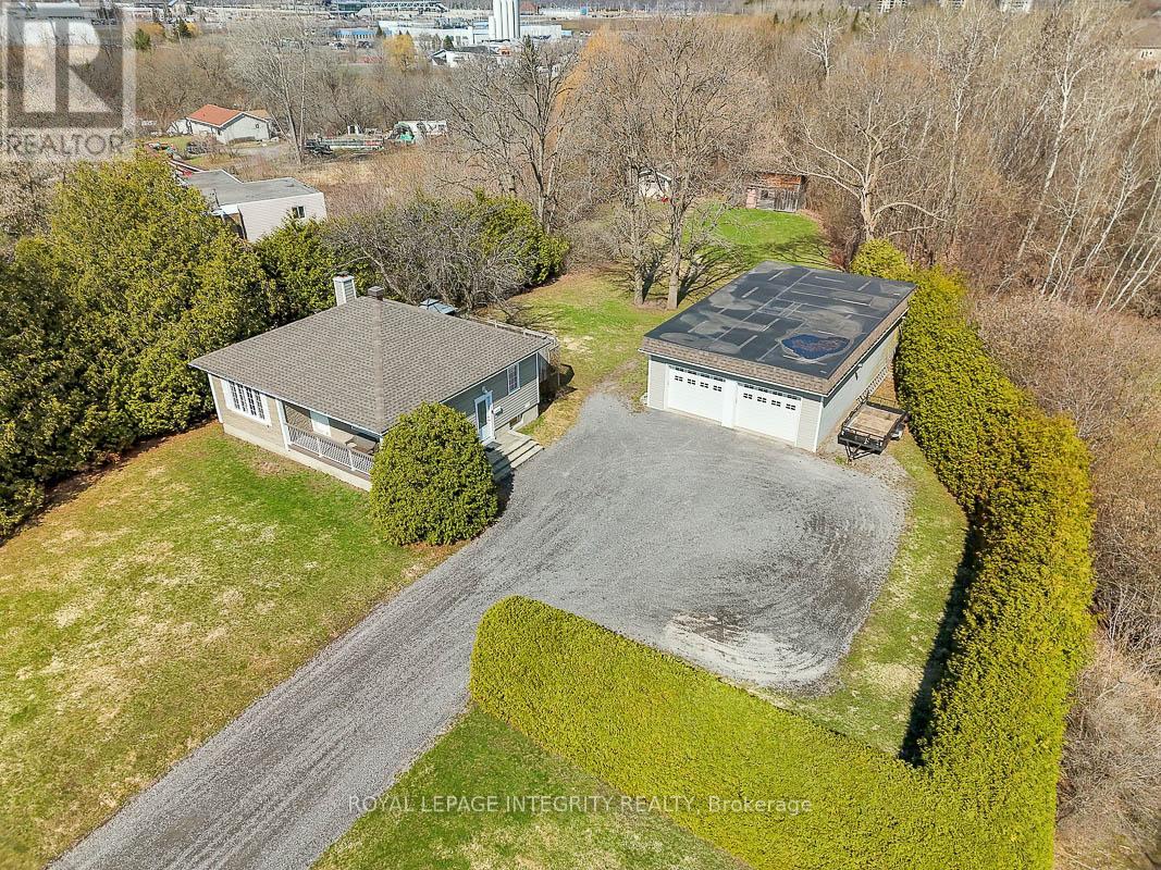 1099 OLD MONTREAL ROAD, Ottawa, Ontario, K4A3N6 — Photo 5