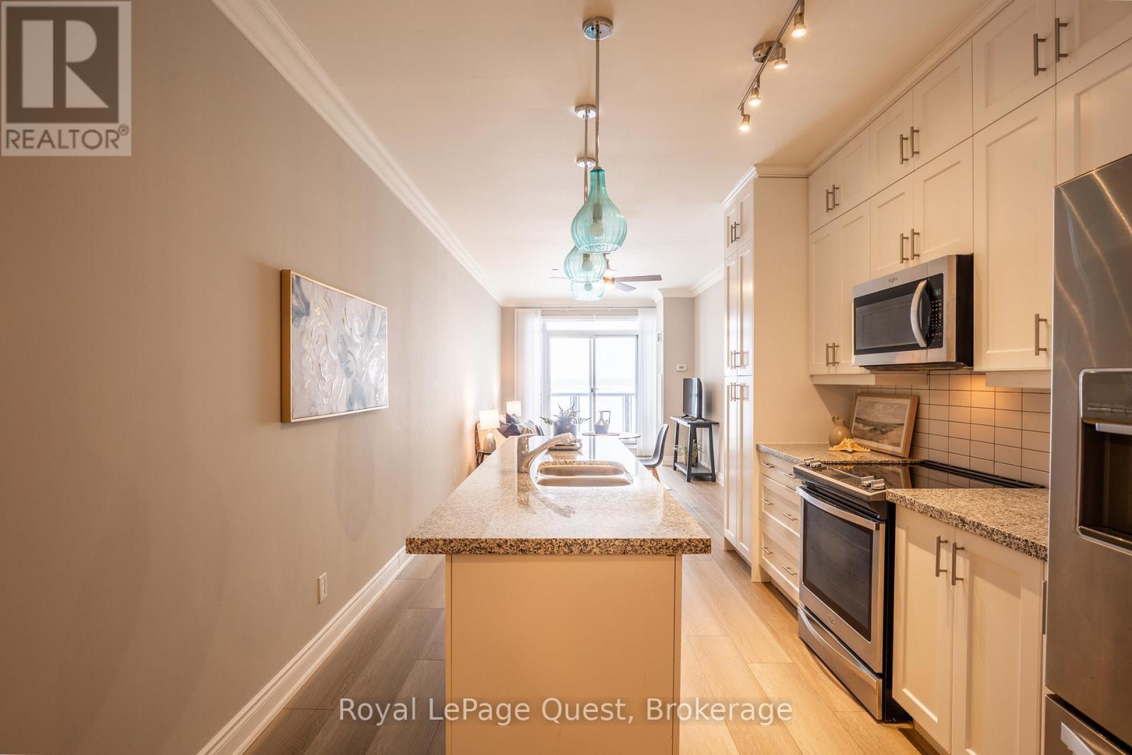 311 - 90 ORCHARD POINT, Orillia, Ontario, L3V8K4 — Photo 6