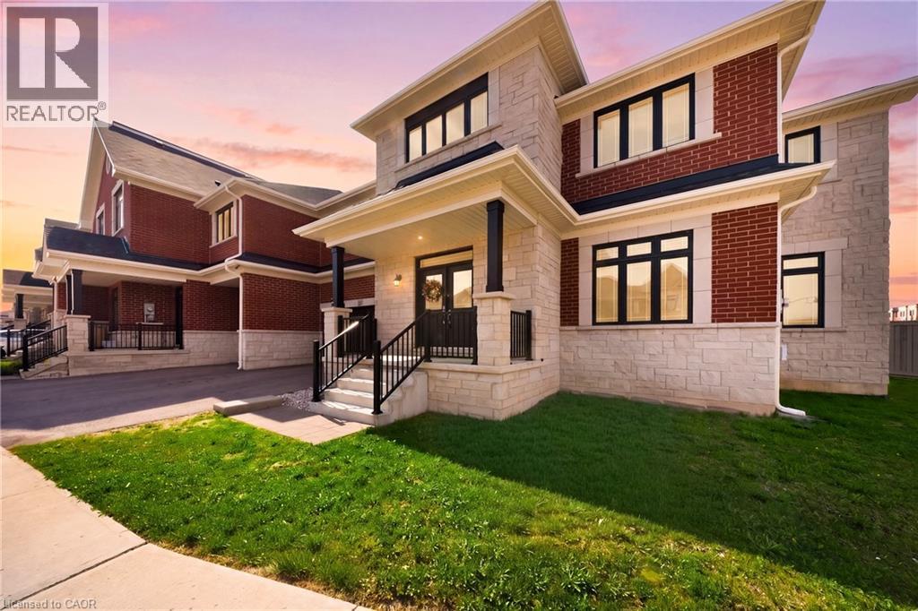 45 GREAT FALLS Boulevard, Waterdown, Ontario, L8B1X8 — Photo 2